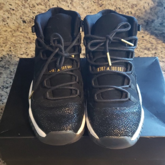 Jordan Shoes - Air Jordan 11 retro